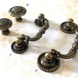 2.5" 3" Bail Drawer Pulls Handle Antique Bronze Vintage Style Drop Cabinet Pull Swing Dresser Knob Handles 2 1/2" 64 76mm Lynns Graceland