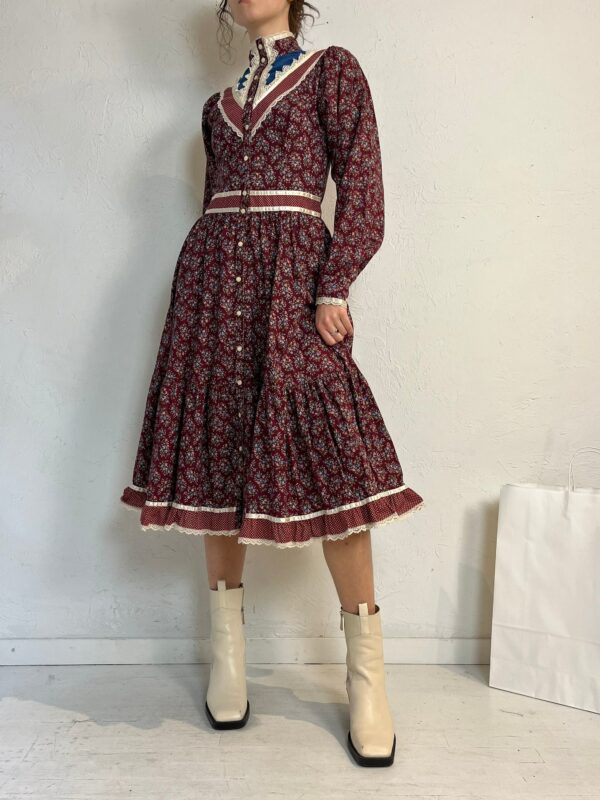 70S "Gunne Sax' Long Sleeve Burgundy Floral Peasant Dress/Small