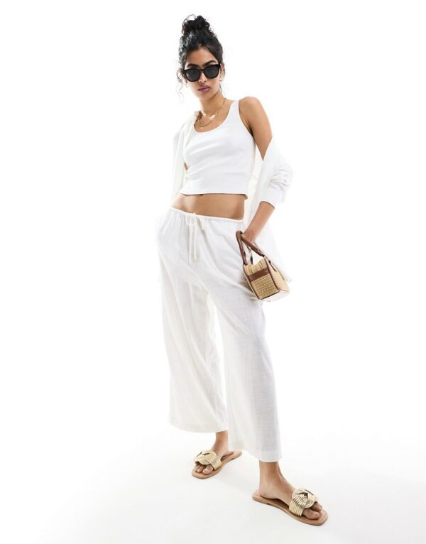 ASOS DESIGN pull on culottes with linen in white