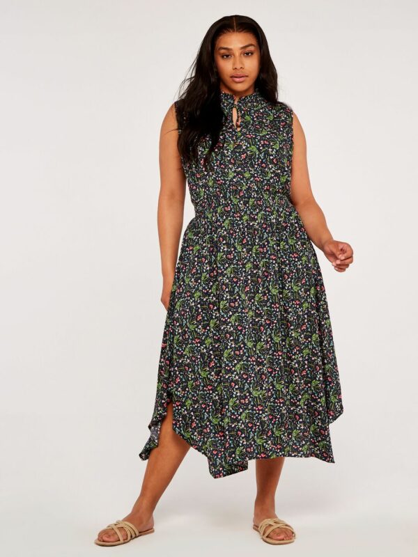 Curve Floral Smock Hankyhem Dress