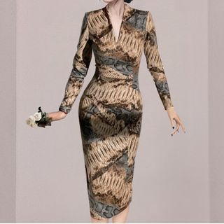 Long-Sleeve V-Neck Print Midi Sheath Dress