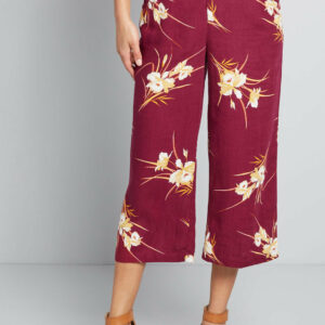 ModCloth Join Joyfully Culottes Top in Burgundy Floral, Size 00