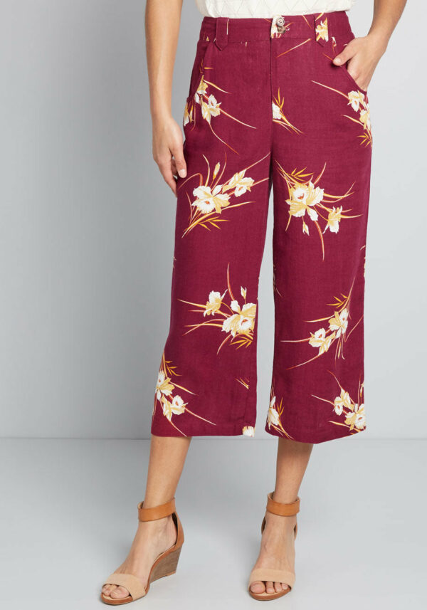 ModCloth Join Joyfully Culottes Top in Burgundy Floral, Size 00