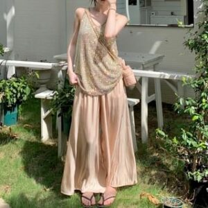 Scoop Neck Sequin Tank Top / Plain Culottes