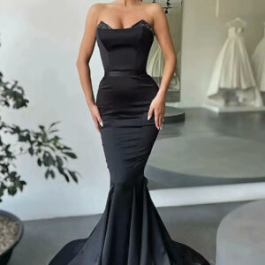 Sexy Sleeveless Black Mermaid Prom Dress Strapless Slim Floor Length Party Dress