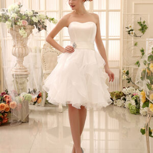 Short Wedding Dress Strapless Tiered Bridal Dress Sweetheart Neckline Satin Knee Length Wedding Gown Milanoo