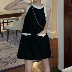 Sleeveless Crew Neck Plain Contrast Trim Mini Smock Dress