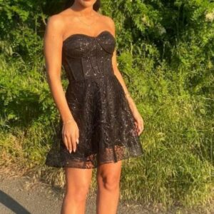 Stunning Black Short Party Dress Sweetheart Strapless Sequins Homecoming Dress