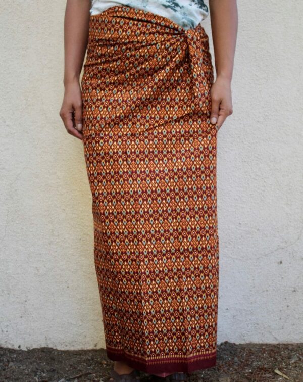 Thai Skirt, Lao Warp Asian Gift Cambodian Sarong | Batik Loa Warp Clothes For Man & Women .cambodian Skirt