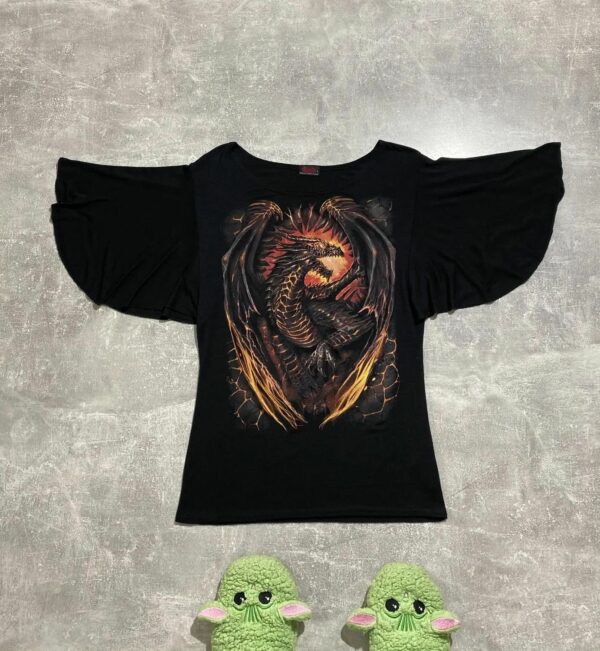 Animal Tee x Avant Garde Vintage Y2K Spiral Fire Dragon Gothic T-Shirt in Black, Men's (Size Small)