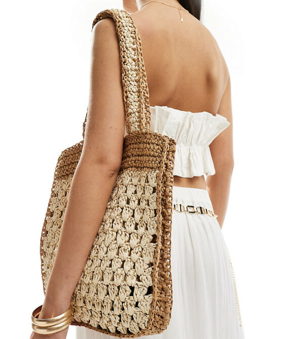 Glamorous two tone straw beach tote bag in natural-Neutral