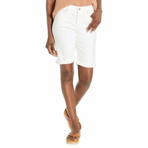 Levi's(r) Womens Bermuda Shorts (Chalk White) Women's Shorts