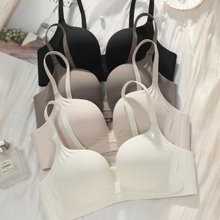 Plain Wireless Bra