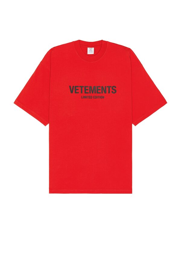 VETEMENTS Limited Edition Logo T-shirt in Red