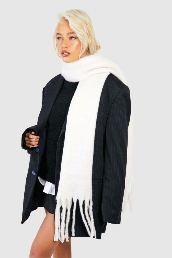 Womens Chunky Tassel Scarf - White - One Size, White