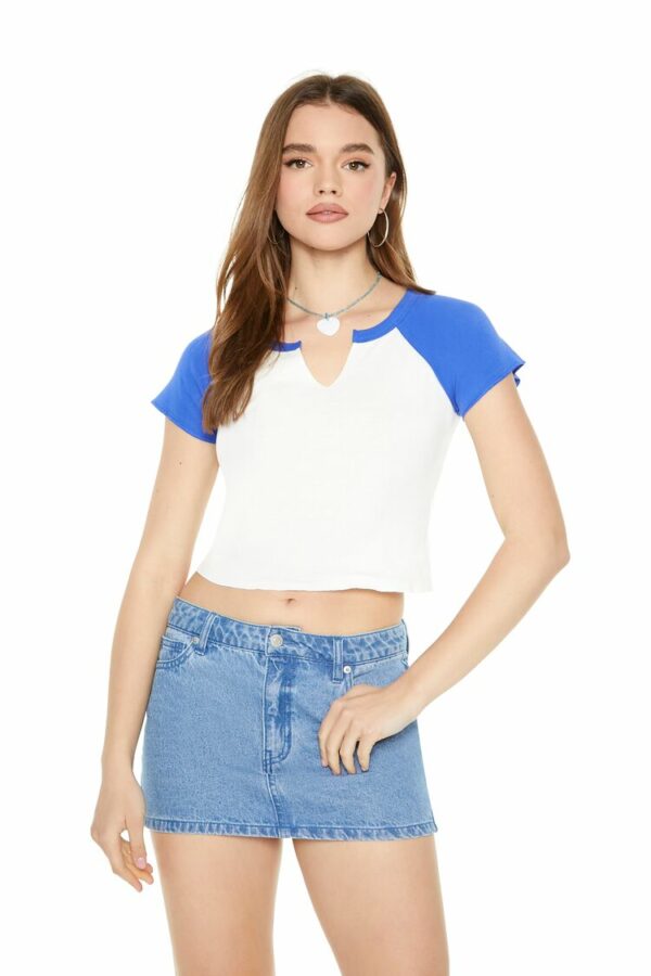 Women's Cropped Raglan T-Shirt in White/Blue Small