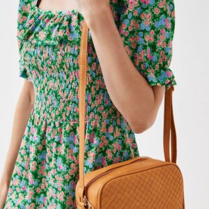 Womens Daisy Woven Crossbody Bag