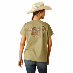 Women's Desert Scene T-Shirt in Oil Green, Size Large, by Ariat