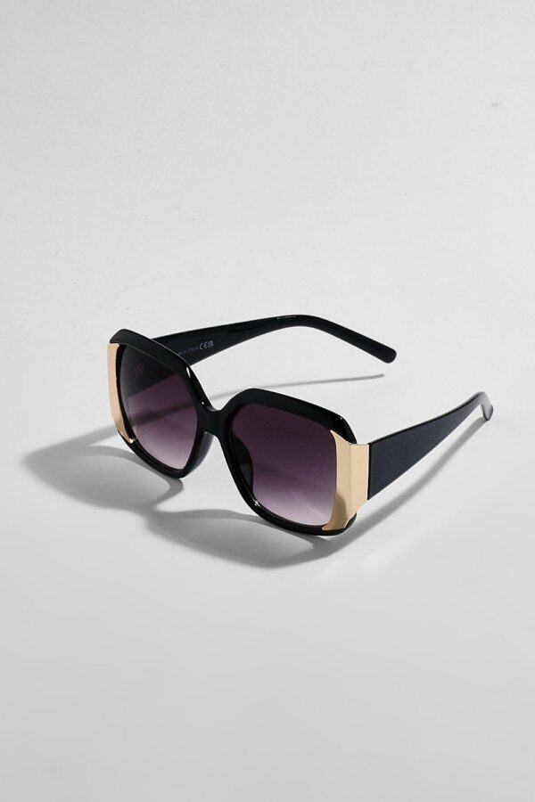 Womens Oversized Gold Detail Sunglasses - Black - One Size