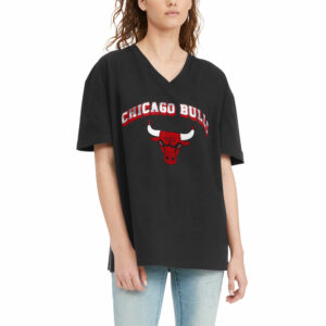 Women's Tommy Jeans Black Chicago Bulls - Ashley Oversize V-Neck T-Shirt