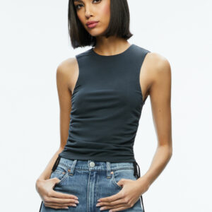 alice + olivia CHRISSY CREWNECK RUCHED CROP TOP