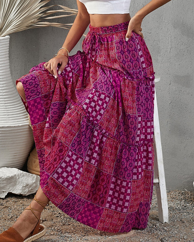 Tiered Paisley Print Long A-Line Skirt Boho Holiday Maxi Skirts - Purple L-