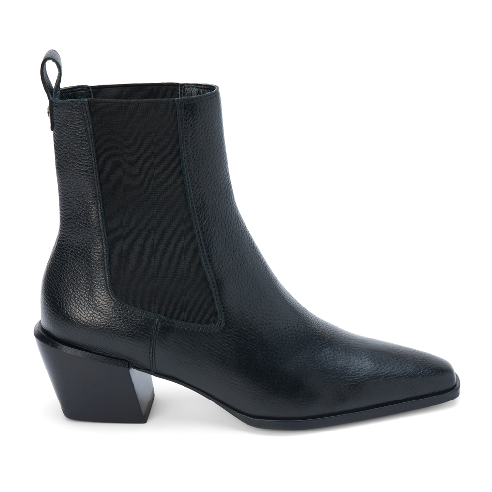 Matisse George Snip Toe Chelsea Boots