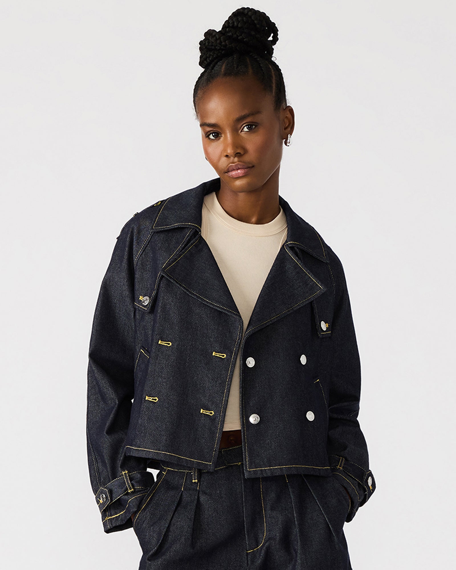 Steve Madden Women's Sirus Denim Jacket Long Sleeve Cropped Jackets & Coats - Indigo - Size Small