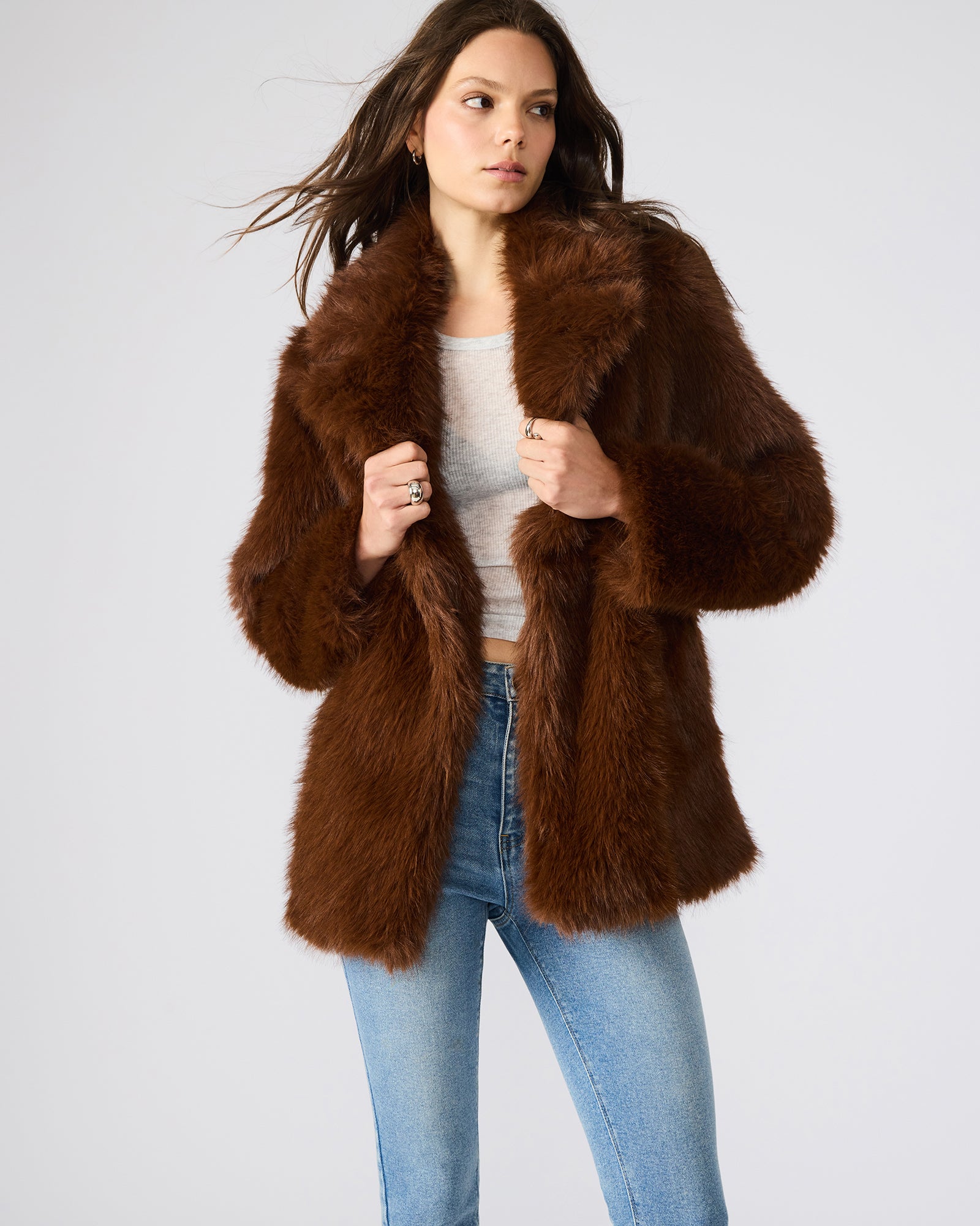Steve Madden Women's Kindra Coat Long Sleeve Faux Fur Jackets & Coats - Brown - Size Medium
