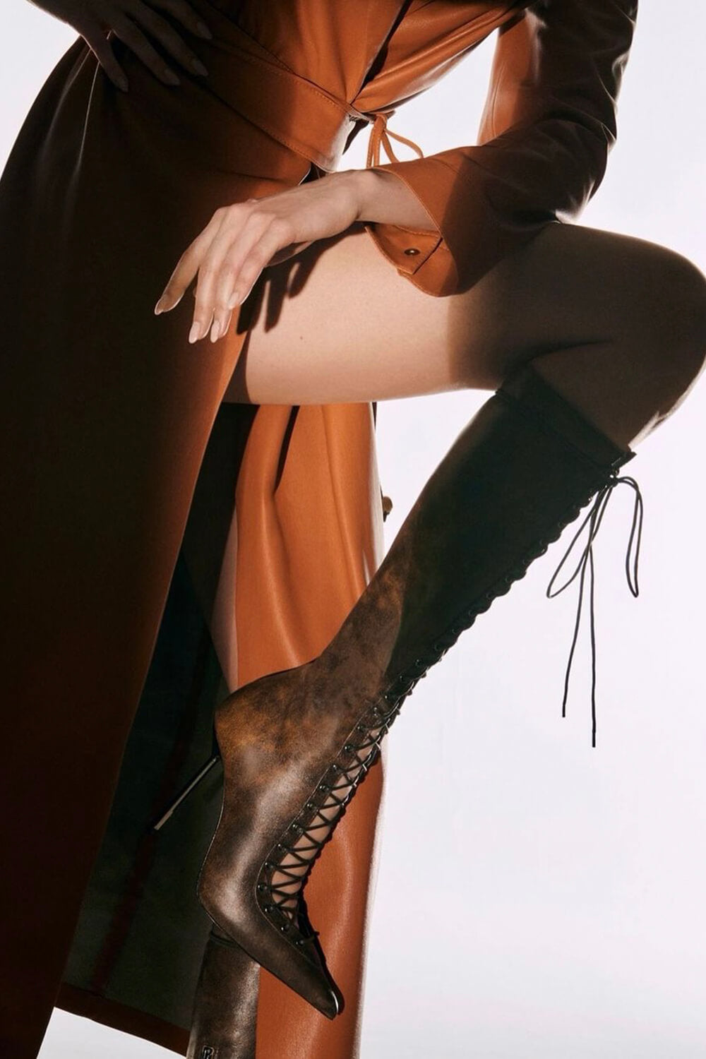 Laced-Up Tapered Pointed Toe Ankle High Stiletto Boots - Brown -