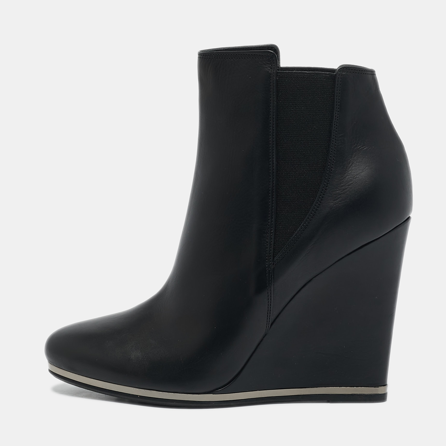 Le Silla Black Leather Wedge Ankle Boots