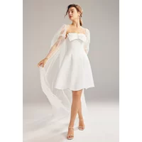 AW Lakan Wedding Dress & Wrap