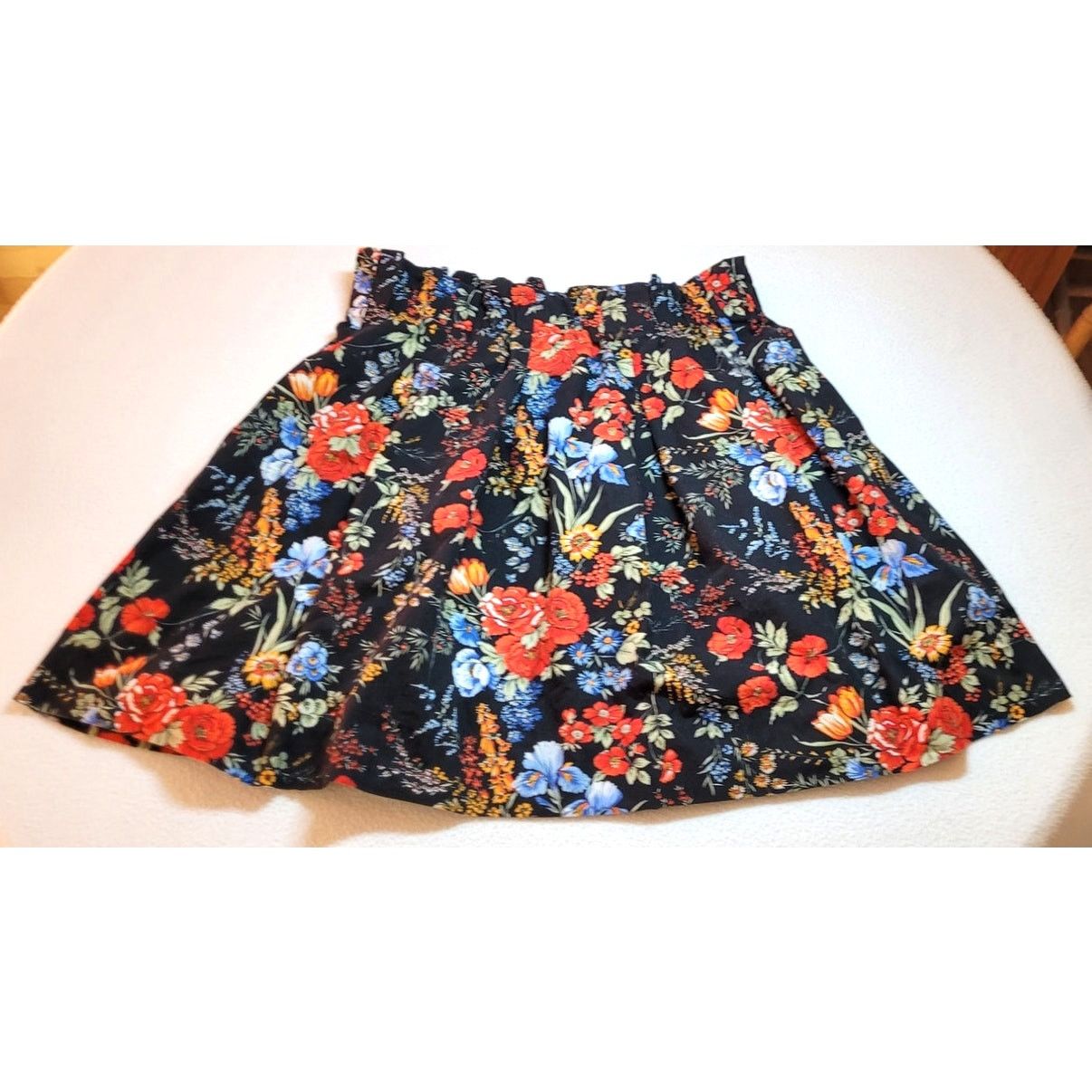 H&M Skirt L Black Floral Pleats Flare Whimsigoth Skater, Women's (Size 34)