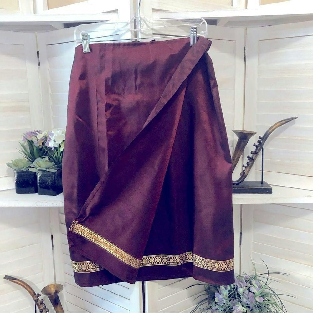 Vintage Burgundy Shiny Golden Embroidery Silk Wrap Skirt L in Red, Women's (Size 36)