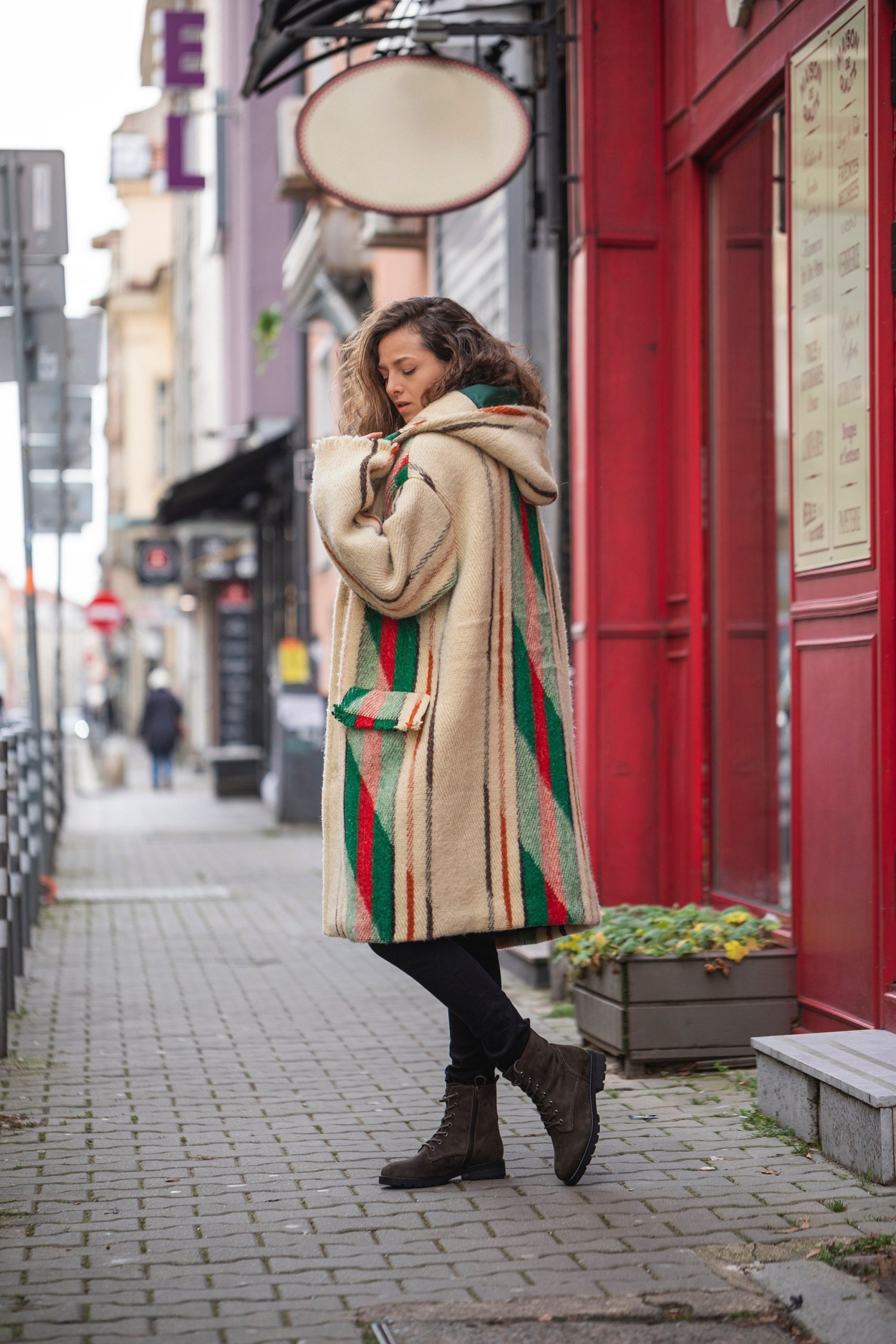 100% Wool Coat, Oversized Drop Shoulder Wrap Winter Vintage Style, Big Lapel Coat