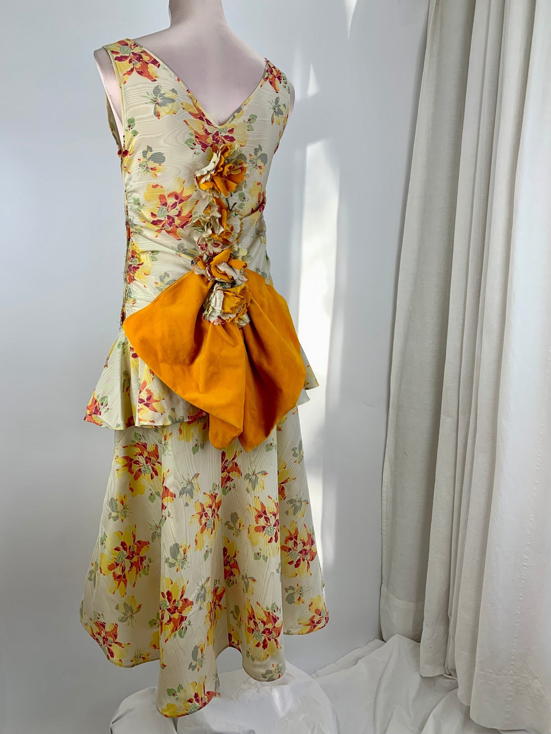 1920S-30S Moire' Taffeta Dress - Floral Fabric With Orange Bow Detail Flared Tulip Skirt Small A 26 Inch Waist