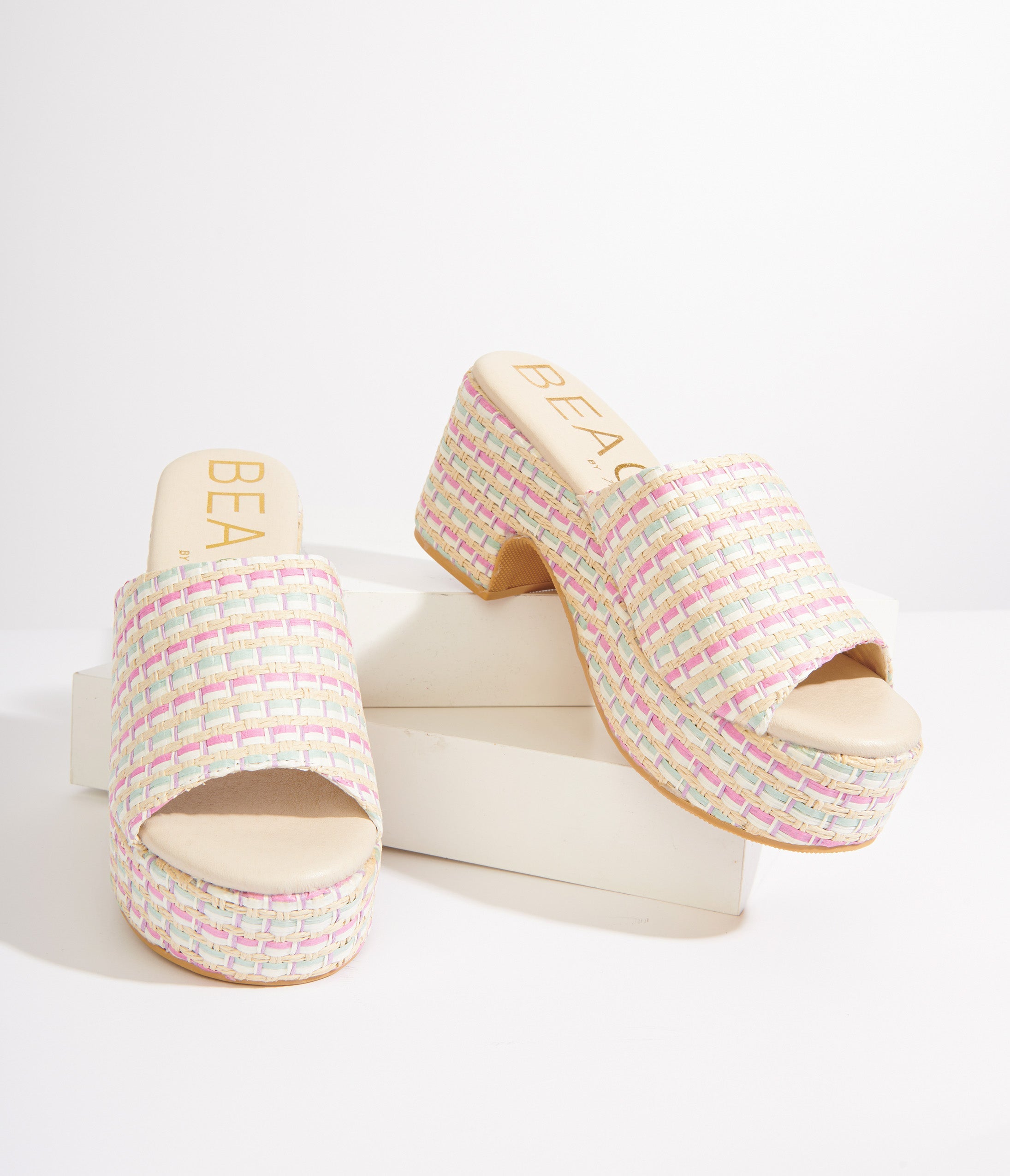 1970S Pastel Rainbow Rattan Platform Mule Sandals