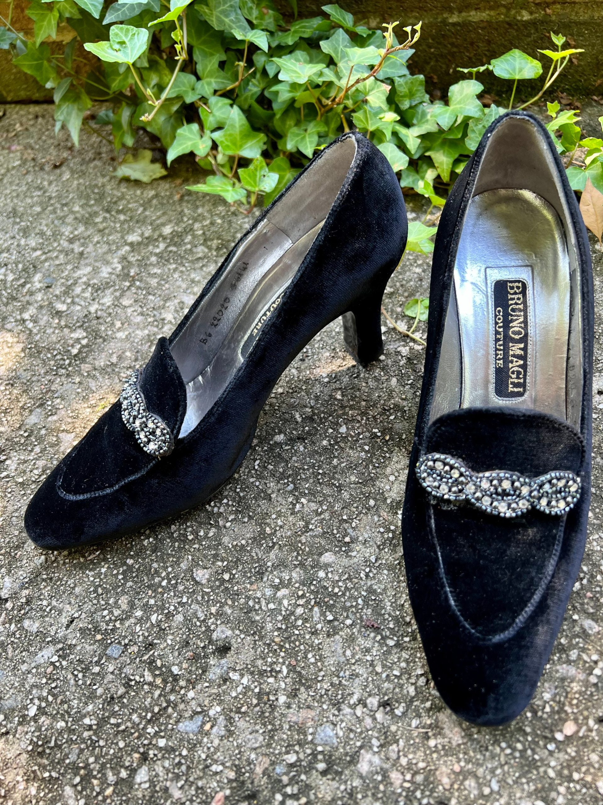 1980S Vintage Couture Italian Black Velvet Loafers Sz 6