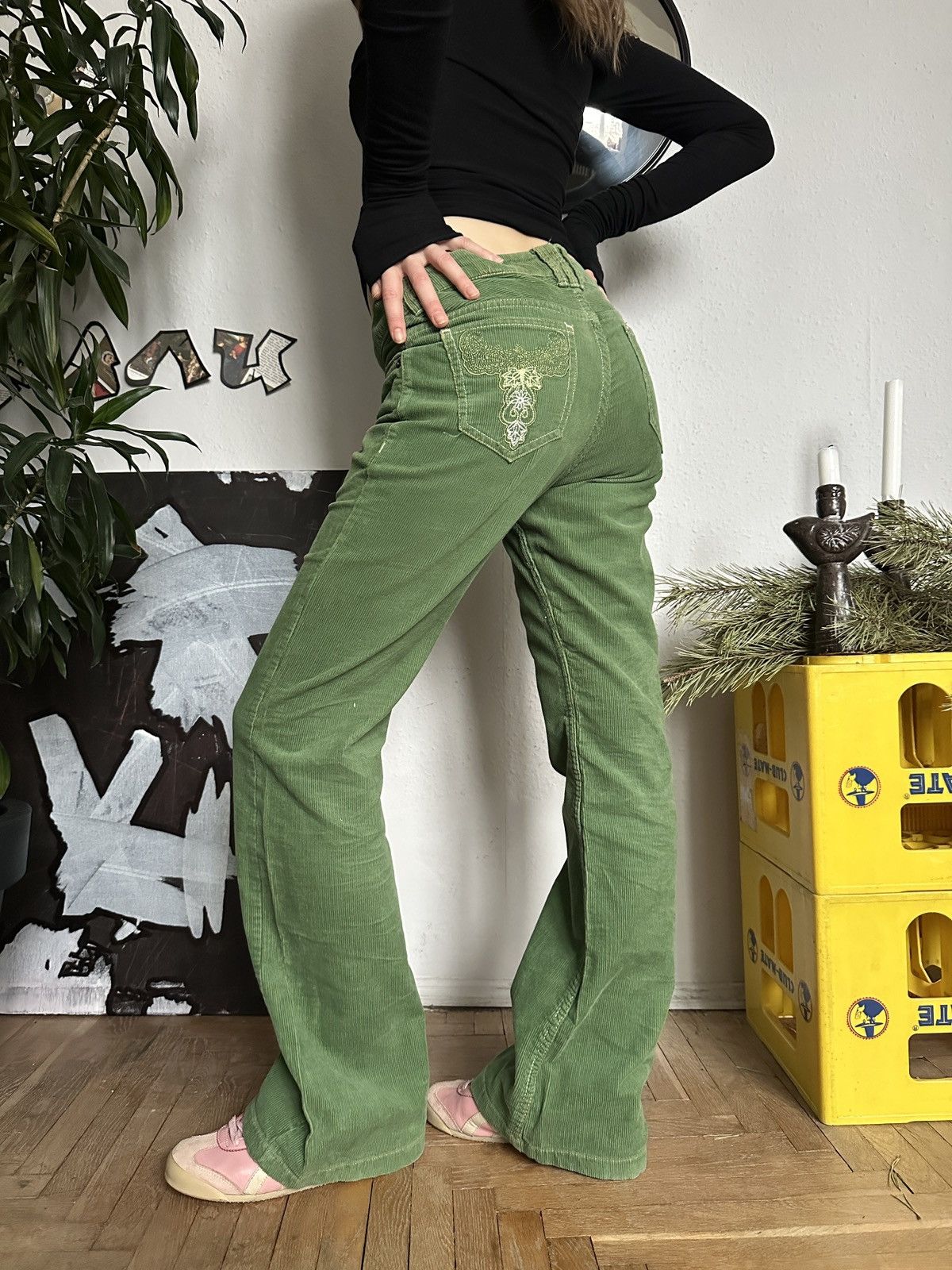 20471120 x If Six Was Nine Funky Corduroy Wide Leg Bootcut Pants Style Embroided Pocket in Green, Women's (Size 30)