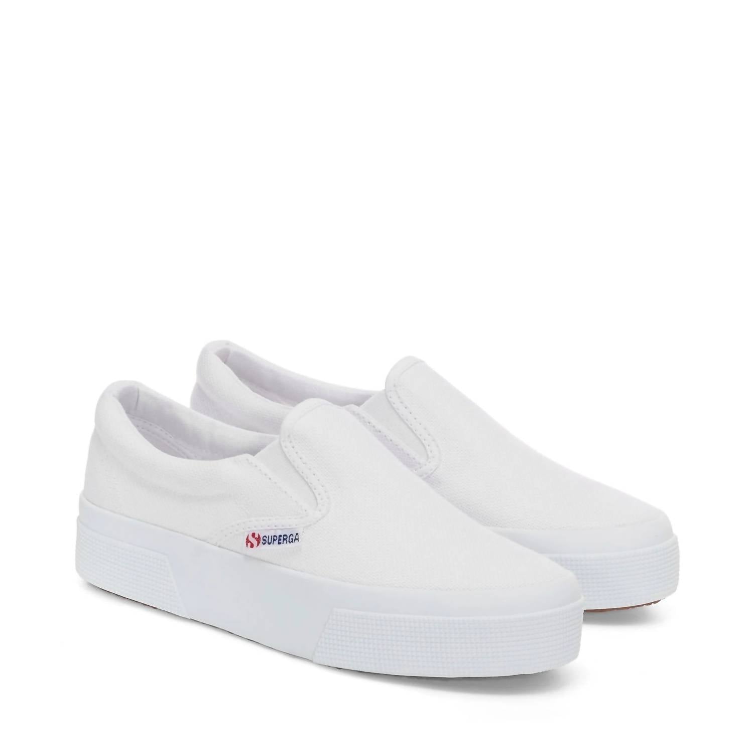 2740 Platform Slip On Shoes In White