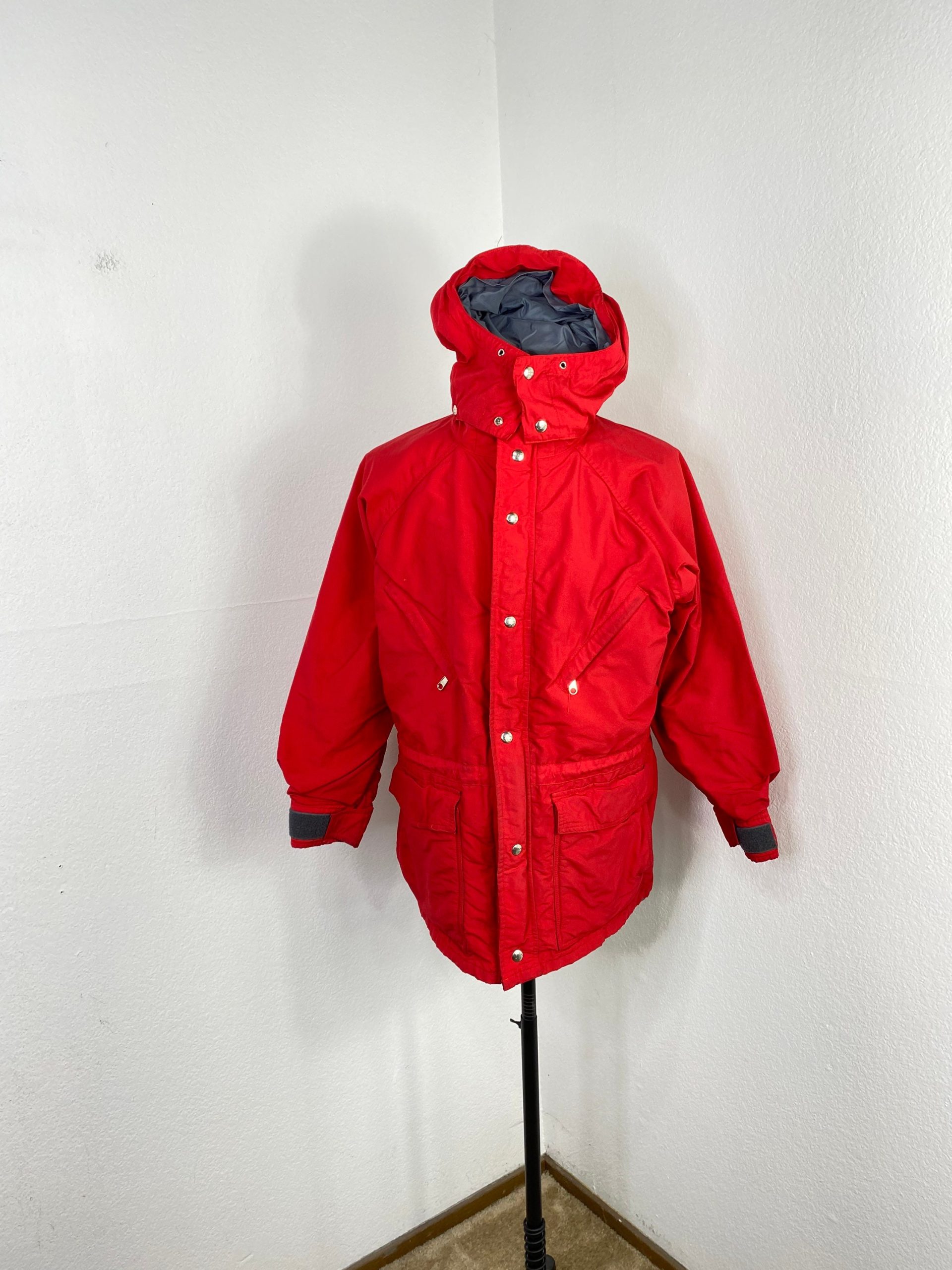 80S Vintage Gore-Tex Moutain Parka Rain Jacket Windbreaker Red Colour Size Large