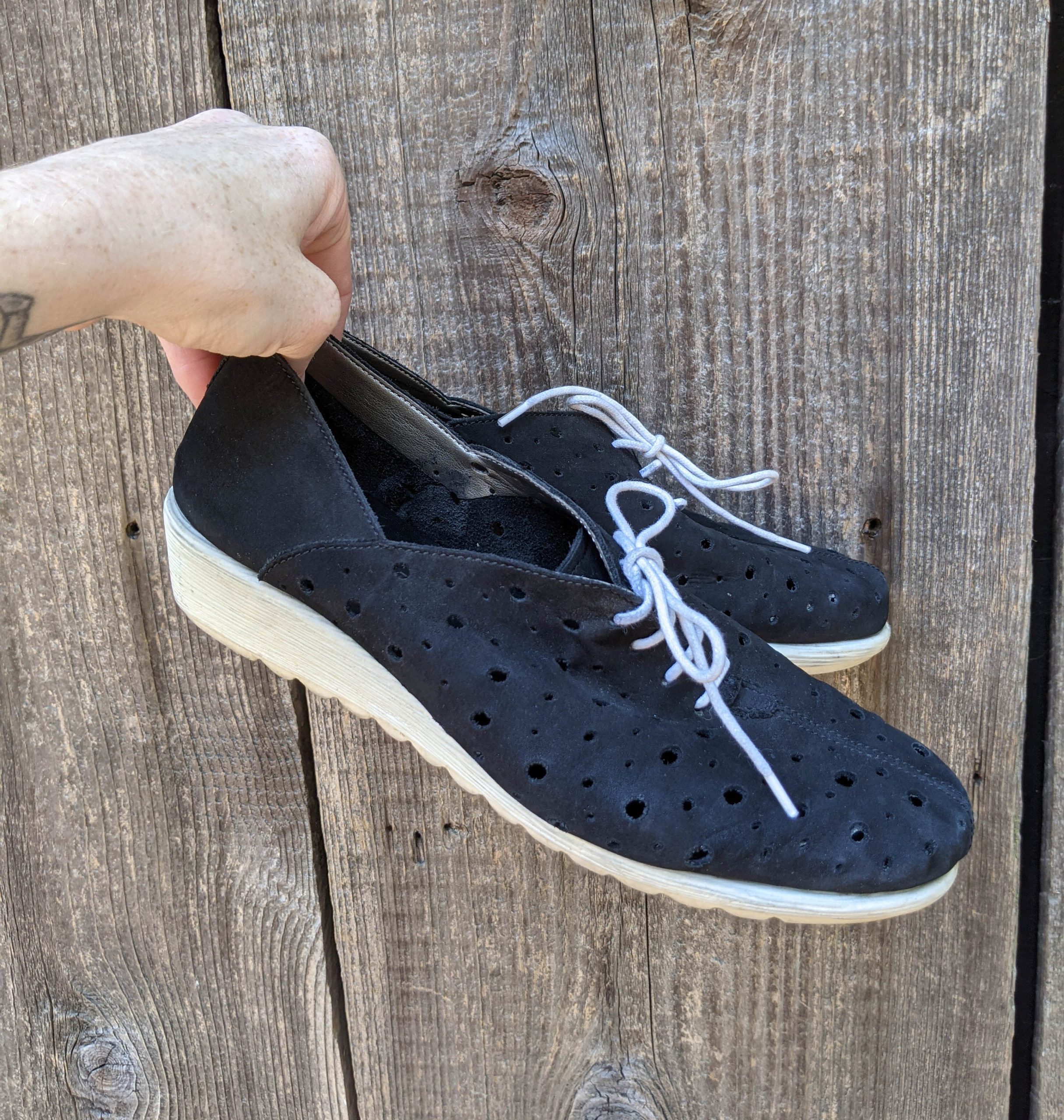 80S Vintage Wedge Sneakers/Black Suede Perforated Tennis Lace Up Shoes Athletic Preppy Sporty Hipster Causal Outdoors Comfy Summer 7 8