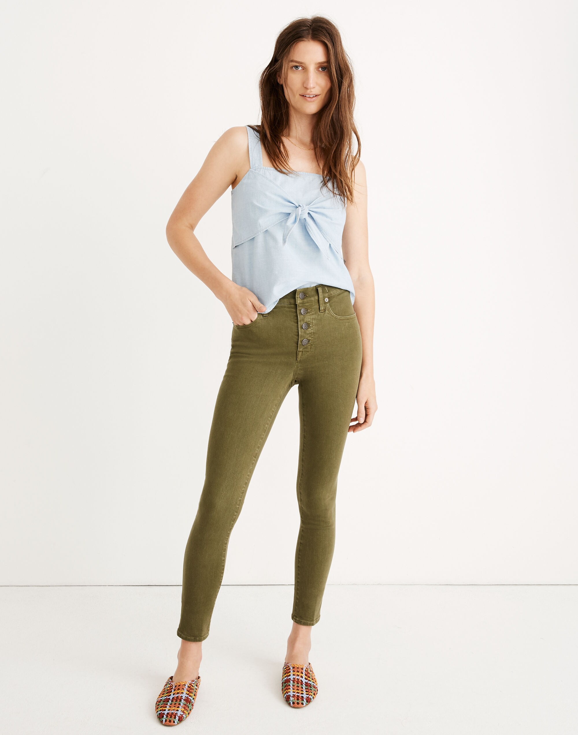 9" Mid-Rise Skinny Crop Jeans: Garment-Dyed Button-Front Edition