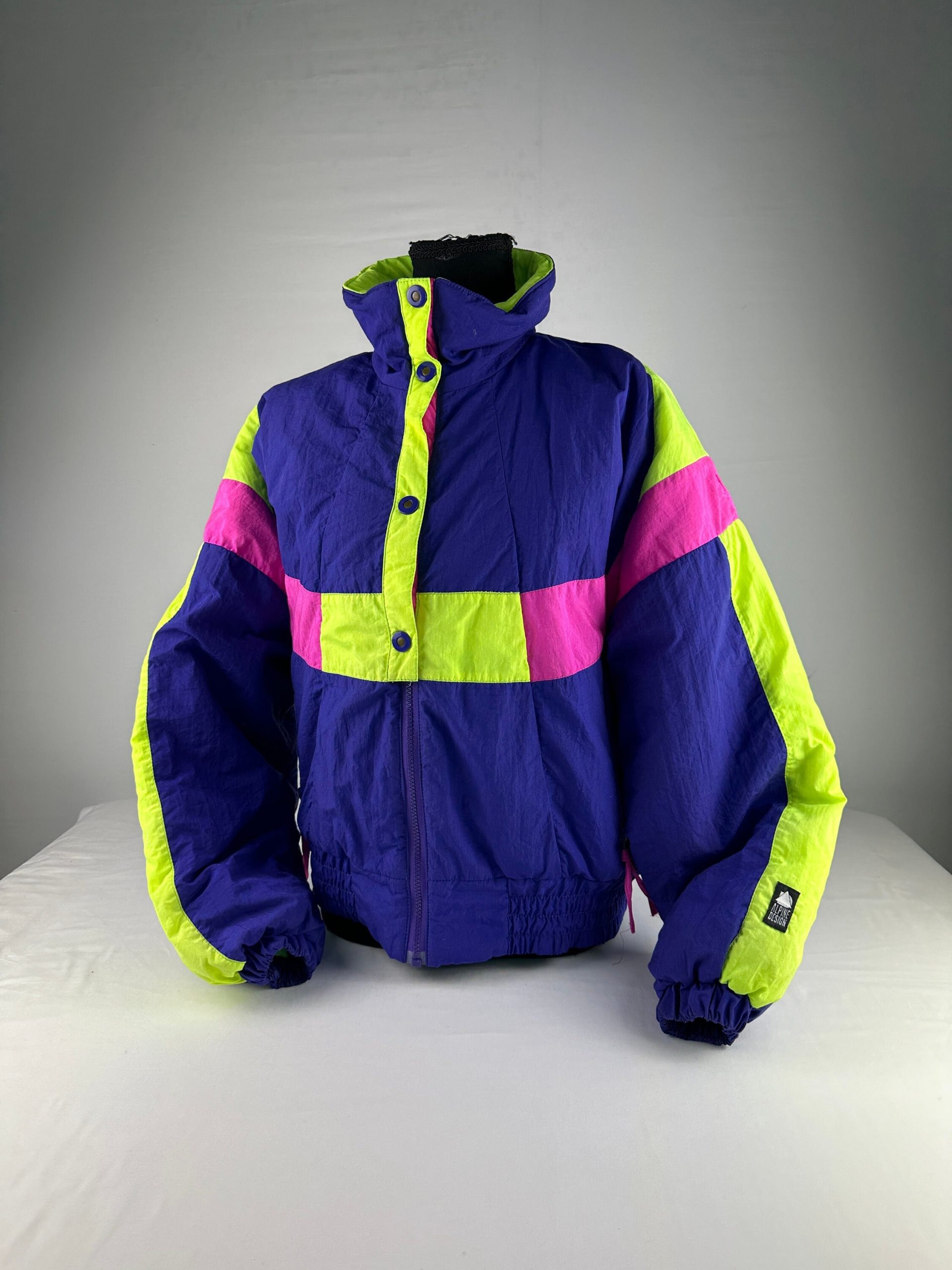 90's Florescent Purple Ski Puffer Bomber Jacket Vintage Coat