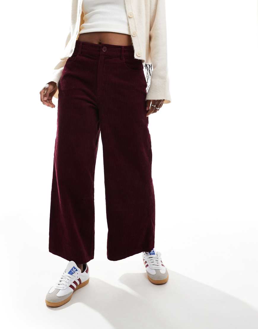 ASOS DESIGN cord cropped wide leg pants in burgundy-Red