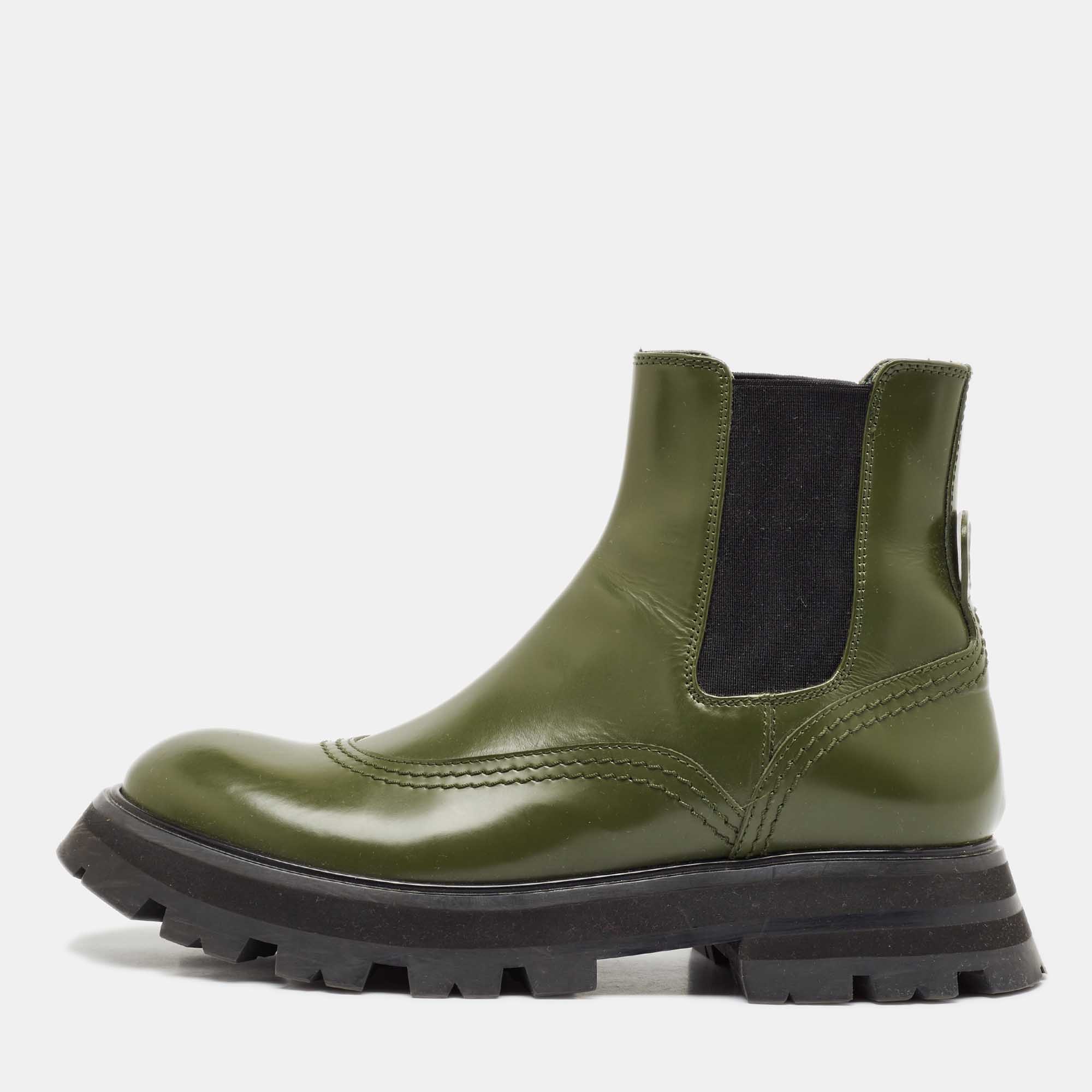 Alexander McQueen Green Leather Wander Chelsea Boots Size 38