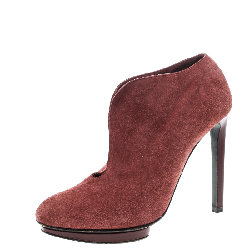 Alexander McQueen Red Suede Ankle Boots Size 37.5