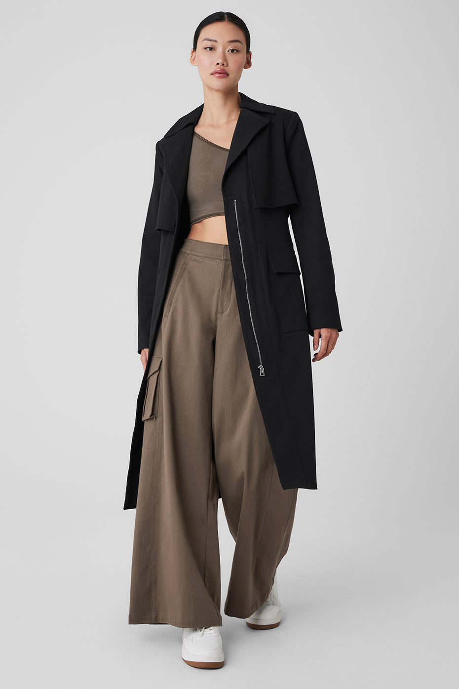 Alo Yoga | Formation Trench Coat in Black, Size: XS