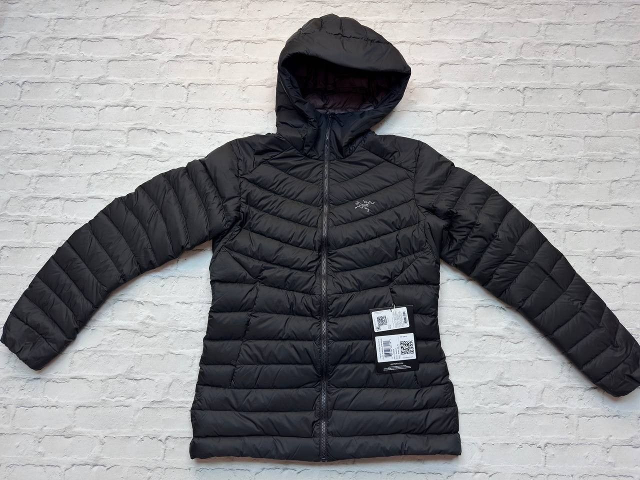 Arcteryx New Agrium Hoody Womens Down Jacket Medium in Black