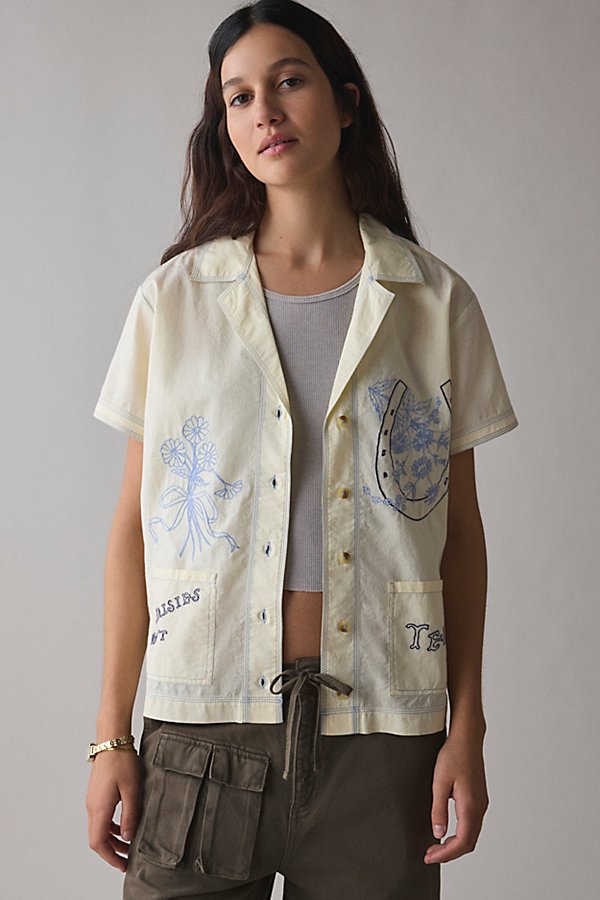 BDG Nash Embroidered Souvenir Short Sleeve Button-Down Shirt in Souvenir, Women's at Urban Outfitters